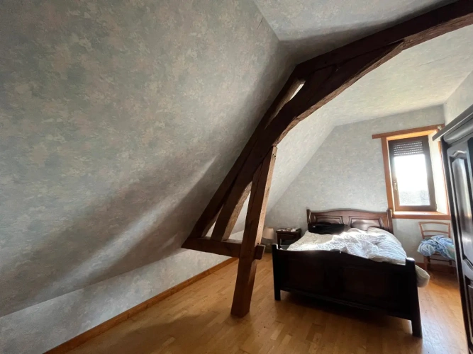 Photos 14 - Rurale - Grange rénovée sur 4 ha de terrain, avec hangar et étang