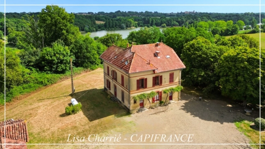 Photos 2 - Prestige - Propriete à vendre 14 pièces LE HOUGA (32) de 215 m2 habitables à rénover, sur 11949 m2 de terrain, dépendances