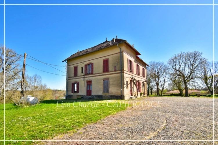 Photos 33 - Prestige - Propriete à vendre 14 pièces LE HOUGA (32) de 215 m2 habitables à rénover, sur 11949 m2 de terrain, dépendances