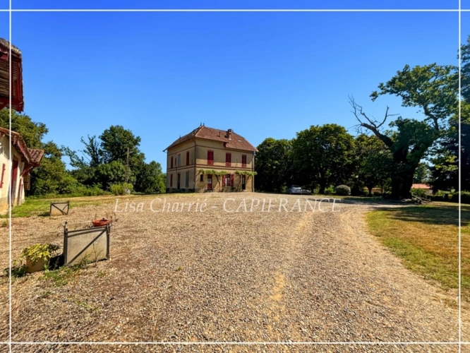 Photos 52 - Prestige - Propriete à vendre 14 pièces LE HOUGA (32) de 215 m2 habitables à rénover, sur 11949 m2 de terrain, dépendances