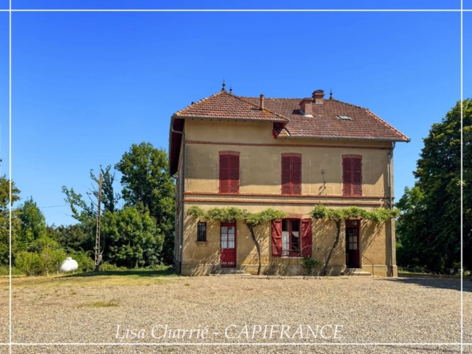 Photos 53 - Prestige - Propriete à vendre 14 pièces LE HOUGA (32) de 215 m2 habitables à rénover, sur 11949 m2 de terrain, dépendances