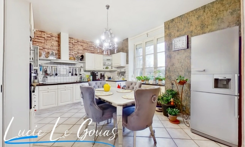 Photos 2 - Équestre - Ensemble immobilier rare sur plus de 4 hectares – Idéal projet équestre, gîte ou grande famille