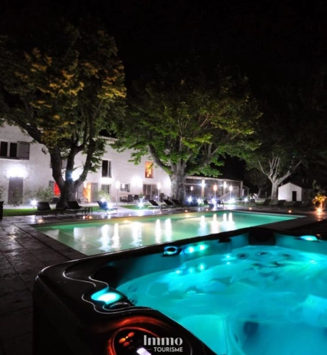 Photos 3 - Rurale - Mas provençal avec hébergements touristiques