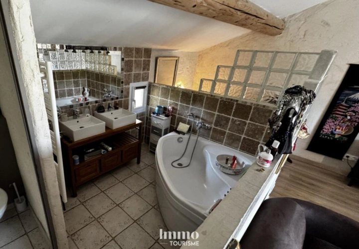 Photos 6 - Rurale - Mas provençal avec hébergements touristiques