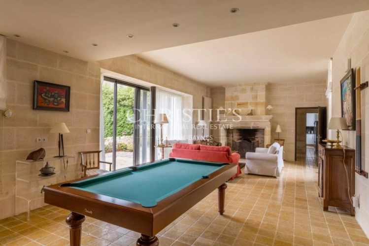 Photos 11 - Viticole - Magnifique Château historique avec une petite activité viticole en AOP Bordeaux Supérieur à proximité de Bordeaux / Saint-Émilion