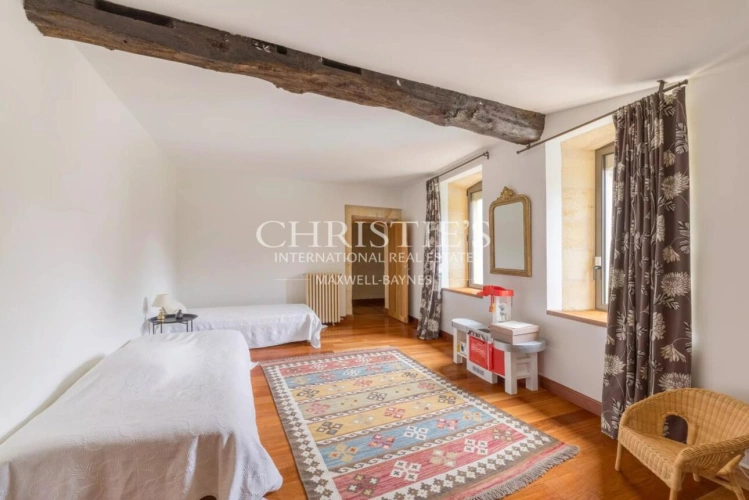 Photos 23 - Viticole - Magnifique Château historique avec une petite activité viticole en AOP Bordeaux Supérieur à proximité de Bordeaux / Saint-Émilion