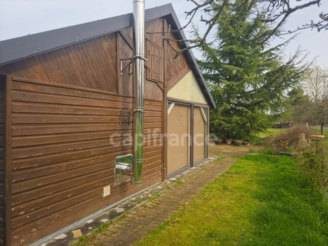 Photos 4 - Rurale - Entre Le Mans et Tours, découvrez ce chalet au cœur d’un environnement naturel privilégié à Aubigné-Racan