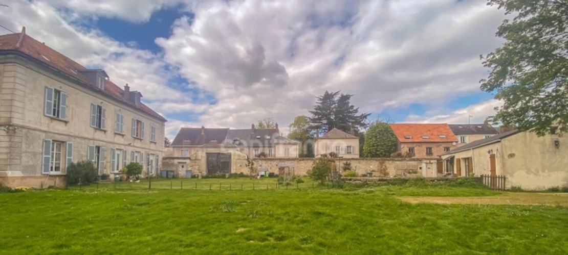 Photos 1 - Prestige - Dpt Essonne (91), à vendre ANGERVILLE propriété composé de 2 maisons (plus de 600 m² habitable) sur terrain de 29700 m²