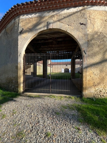 Photos 23 - Prestige - MARCIAC (32): Beau CHATEAU dominant sur 8ha ideal accueil public, EVENEMENTIEL, résidence séniors, communauté, habitat partagé