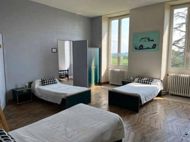 Photos 69 - Prestige - MARCIAC (32): Beau CHATEAU dominant sur 8ha ideal accueil public, EVENEMENTIEL, résidence séniors, communauté, habitat partagé