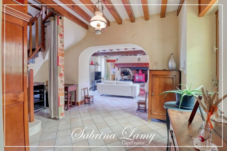 Photos 18 - Prestige -  À Vendre : Élégante Propriété de Prestige en Pierre Meulière - 214 m² sur 2508 m² de Terrain - 5 chambres