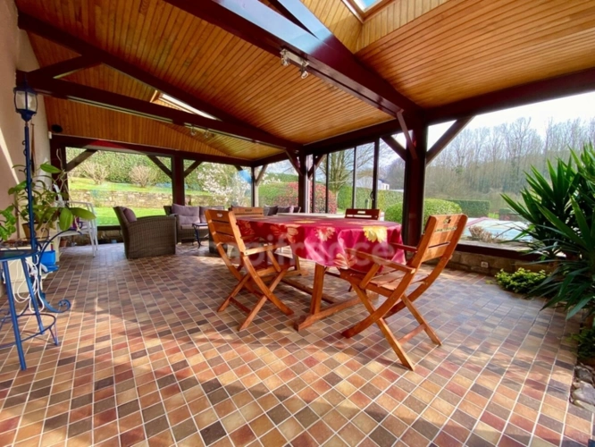 Photos 10 - Prestige - Un écrin de nature rare, entre étang et ruisseau, en plein cœur d’Elven et sans vis à vis