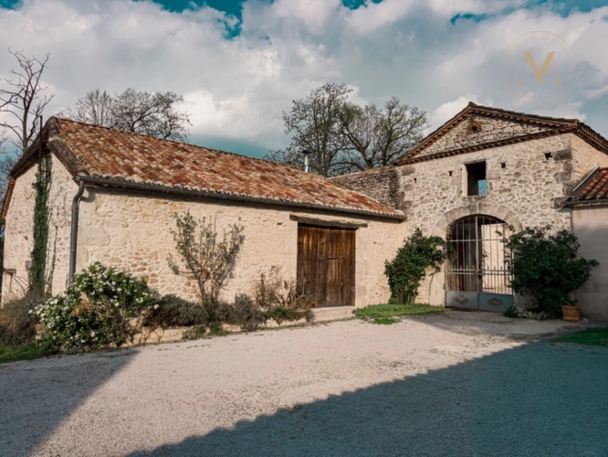 Photos 22 - Équestre - Domaine équestre de prestige au cœur de 18 hectares – Élégance, nature et art de vivre proche de THEZAC (47)