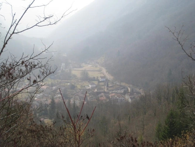 Photos 32 - Rural - Terrain de loisir à vendre  CHALEY (01) 204 m² avec carport