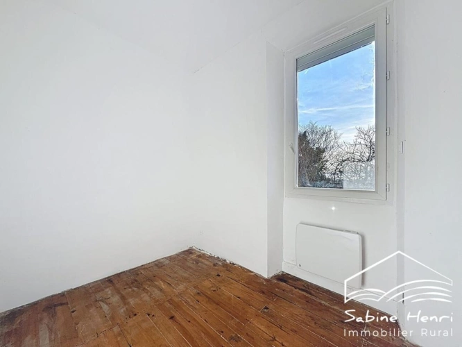 Photos 19 - Rurale - Corps de ferme de près de 4 ha hectares dans une impasse