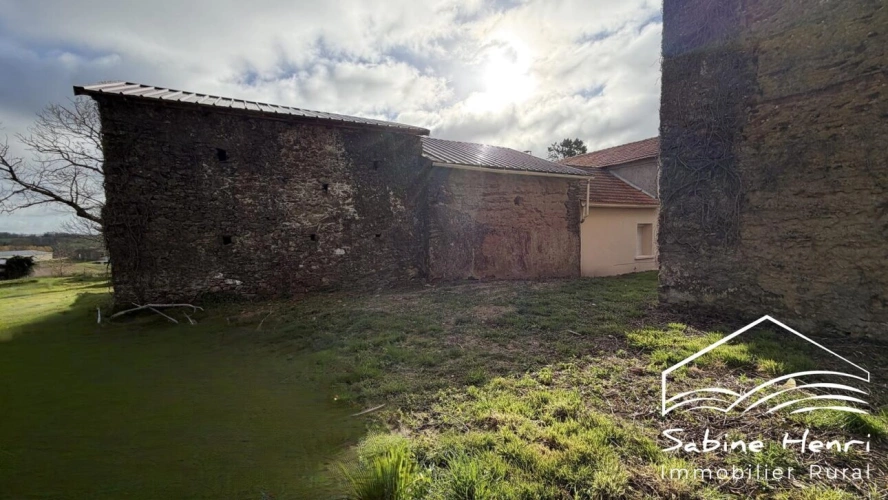 Photos 20 - Rurale - Corps de ferme de près de 4 ha hectares dans une impasse