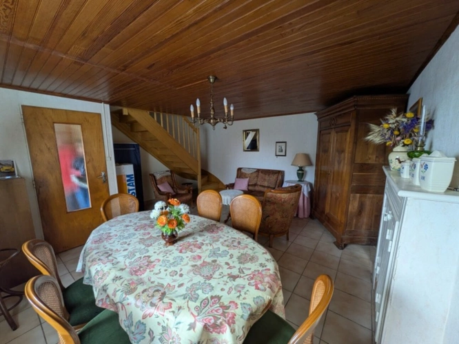 Photos 11 - Rurale - Bubry propriété composée d'une maison à usage d'habitation avec garage, deux petits hangars, une grange en pierre, une longère en pierre, un grand hangar avec ancienne étable, 1.5 hectare de terrain