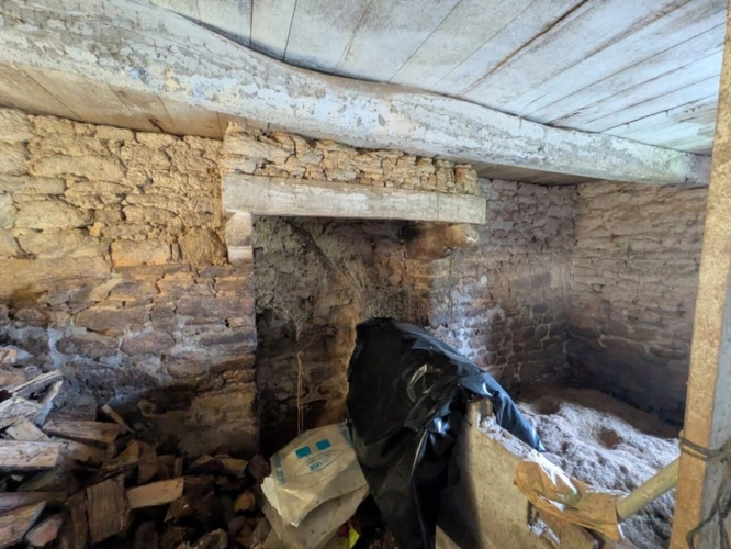 Photos 23 - Rurale - Bubry propriété composée d'une maison à usage d'habitation avec garage, deux petits hangars, une grange en pierre, une longère en pierre, un grand hangar avec ancienne étable, 1.5 hectare de terrain