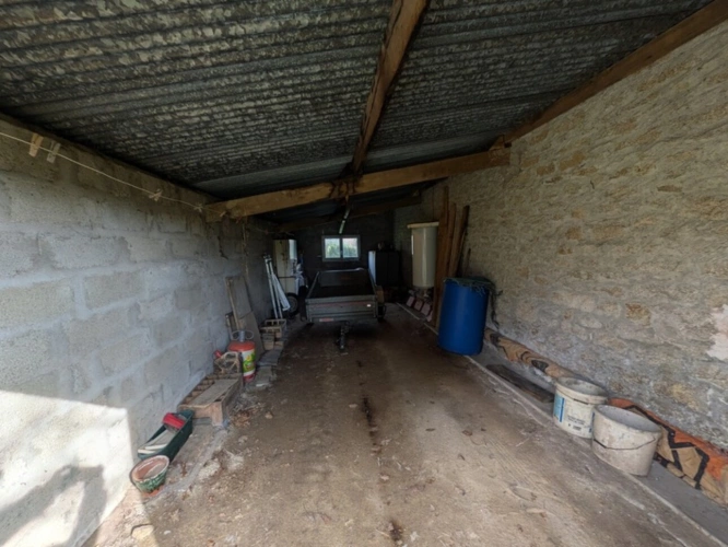 Photos 40 - Rurale - Bubry propriété composée d'une maison à usage d'habitation avec garage, deux petits hangars, une grange en pierre, une longère en pierre, un grand hangar avec ancienne étable, 1.5 hectare de terrain