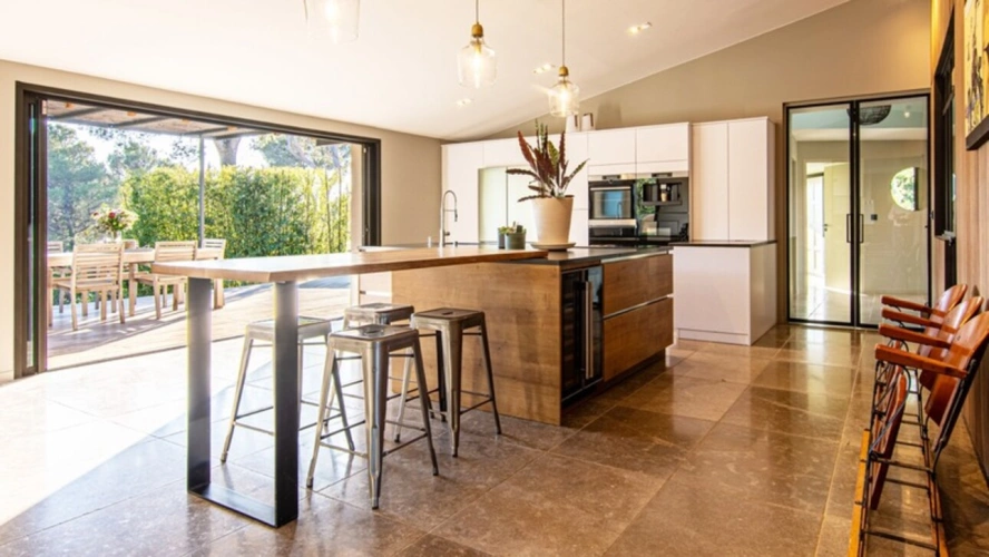 Photos 5 - Prestige - Maison à vendre 10 pièces SAINT MARC JAUMEGARDE - Visite virtuelle sur demande