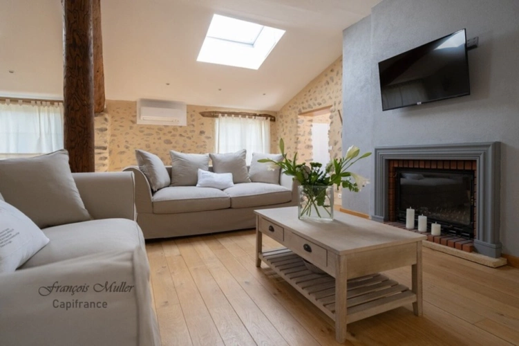 Photos 9 - Prestige - Propriété de caractère avec piscine et gîtes – Art de vivre en Provence