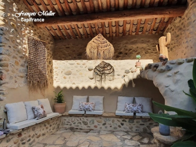 Photos 14 - Prestige - Propriété de caractère avec piscine et gîtes – Art de vivre en Provence