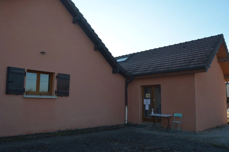 Photos 21 - Rurale - Ensemble immobilier composé de deux maisons et d'un hangar CUISIA (39)