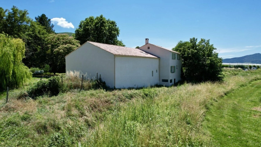 Photos 13 - Rurale - Grande ferme rénovée avec dépendances et fort potentiel d'am