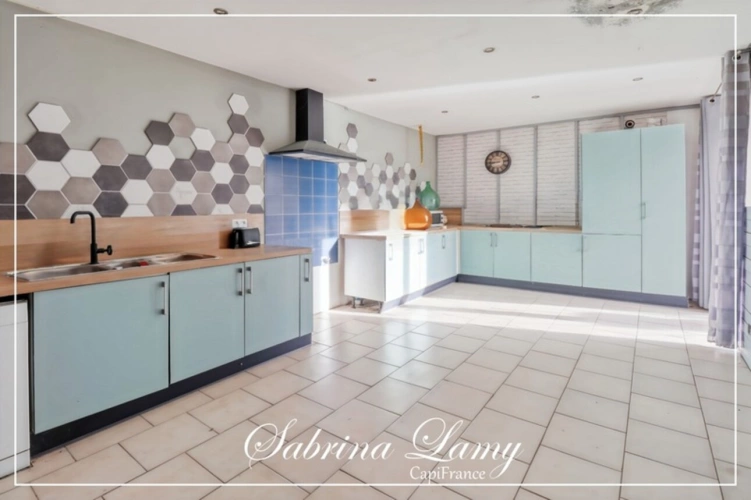 Photos 2 - Rurale - Propriete ancien corps de ferme à vendre 6 pièces BAYE (51)