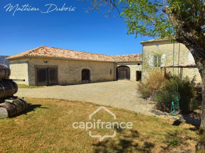 Photos 3 - Prestige - Investir et s’évader – Une propriété rare en Dordogne avec fort potentiel de développement touristique