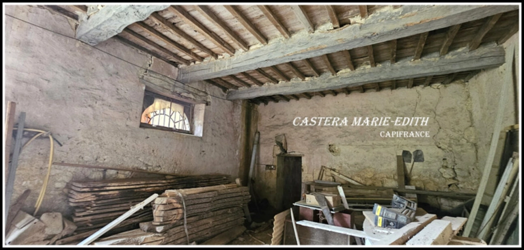 Photos 11 - Rurale - Dpt Gers (32), à vendre proche de AUCH   Bâtiment 860 M² à rénover