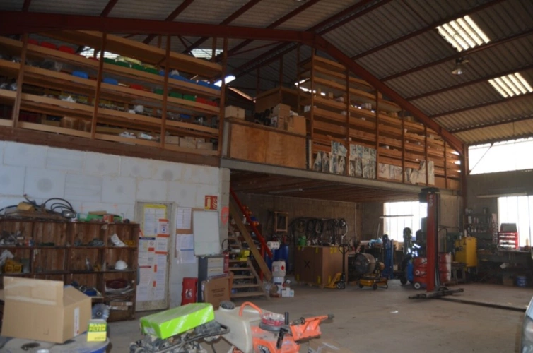 Photos 22 - Touristique - Ensemble immobilier composé de deux maisons et d'un hangar CUISIA (39)