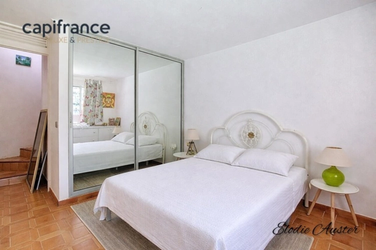 Photos 21 - Prestigious - 5-bedroom villa with unobstructed views in a sought-after area