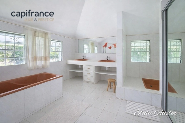 Photos 16 - Prestigious - 5-bedroom villa with unobstructed views in a sought-after area