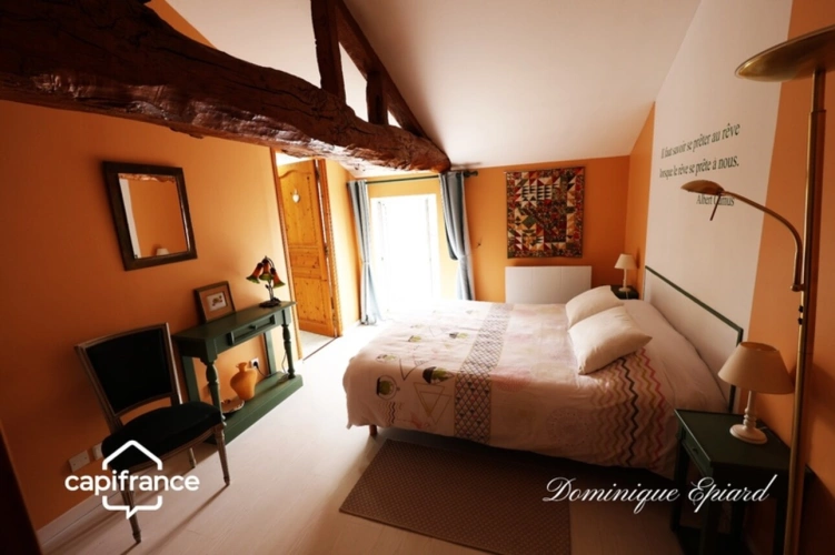 Photos 3 - Touristique - 3 MAISONS, PISCINE & POTENTIEL TOURISTIQUE (gîte et maisons d'hôtes) – 1,5 HECTARE