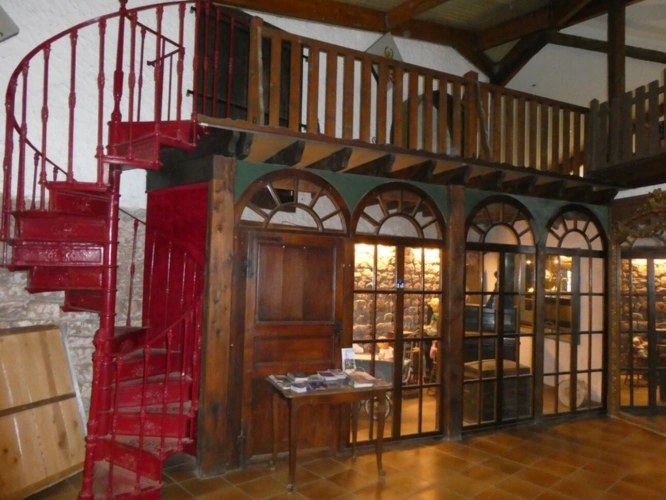 Photos 5 - Prestige - GIRMONT VAL D'AJOL (88) établissement à vendre de 3000m² au sol , mêlant dance et restauration.Terrain 25000m²