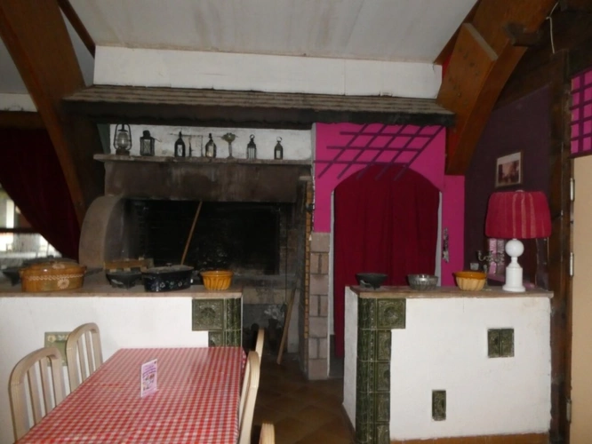 Photos 6 - Prestige - GIRMONT VAL D'AJOL (88) établissement à vendre de 3000m² au sol , mêlant dance et restauration.Terrain 25000m²