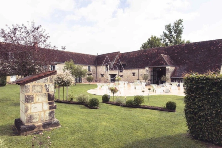 Photos 14 - Rurale - Ferme du 17eme sur 4,2ha à Sainte Maure de Touraine: Mariage/Evènementiel: Opportunité d'investissement unique!
