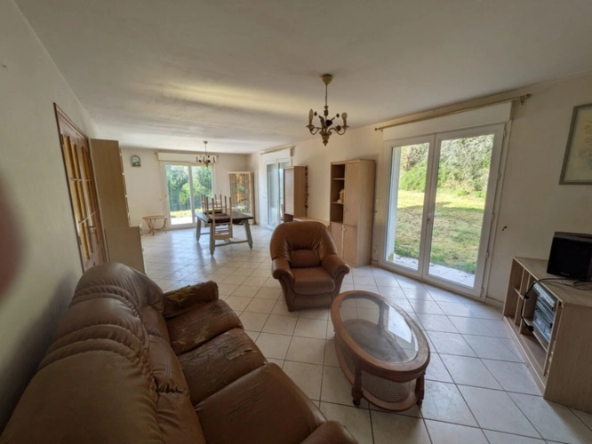 Photos 6 - Prestige - Kernascleden propriété composée d'une maison à usage d'habitation de 6 pièces 178 m² envion un hangar de 161m² envion, une ancienne lapinière de 700m² envion le tout sur une parcelle de 3.2 Hectares