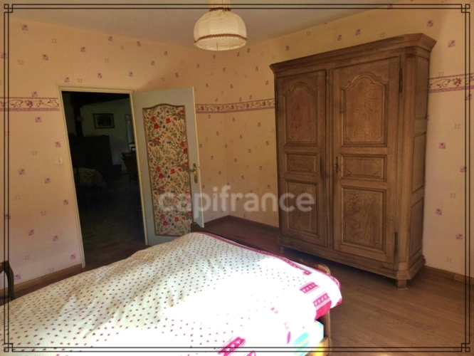 Photos 28 - Touristique - Ensemble immobilier de caractère avec fort potentiel – Maison de 305 m² + revenus locatifs