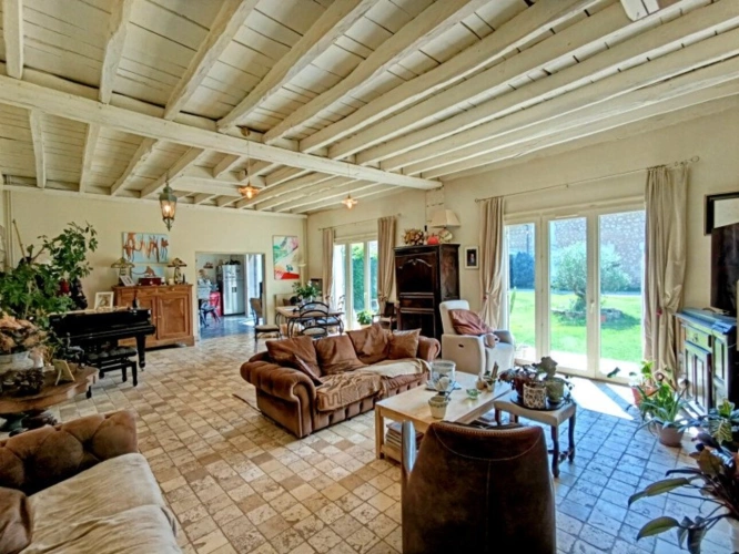 Photos 3 - Prestigious - House