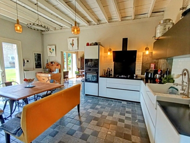 Photos 5 - Prestigious - House