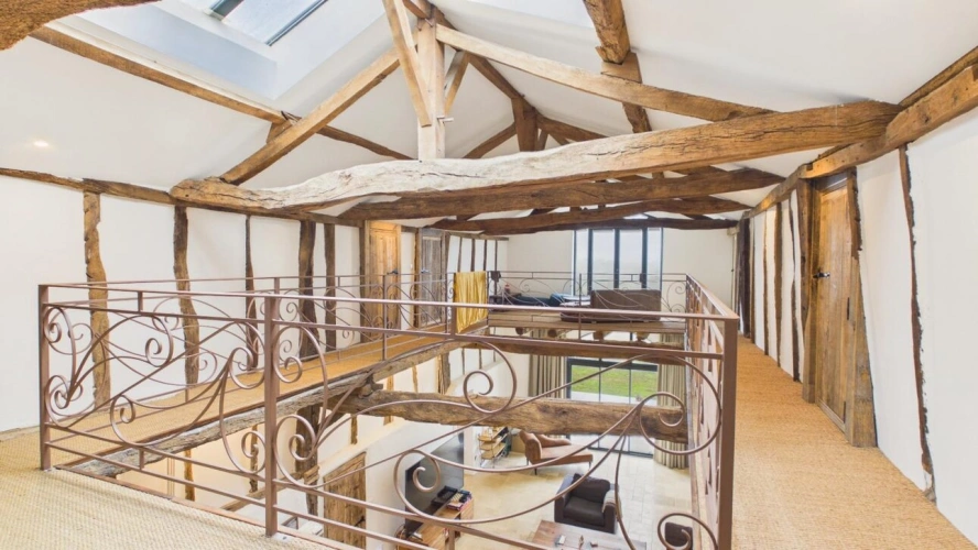 Photos 9 - Prestigious - Property