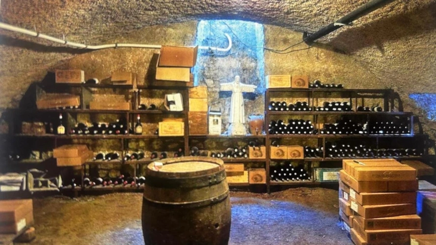 Photos 19 - Rural - Mansion