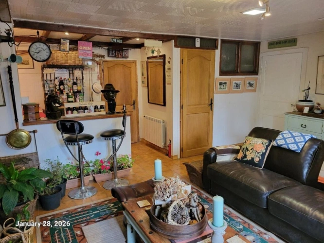 Photos 10 - Prestigious - Character property