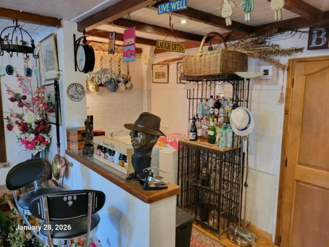 Photos 11 - Prestigious - Character property