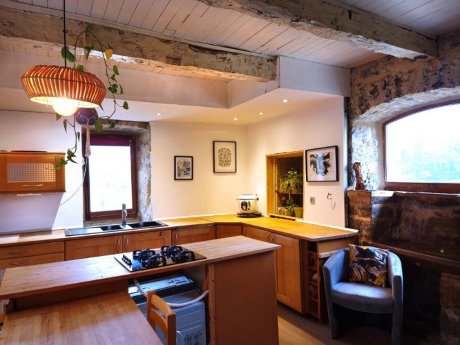 Photos 7 - Rural - House