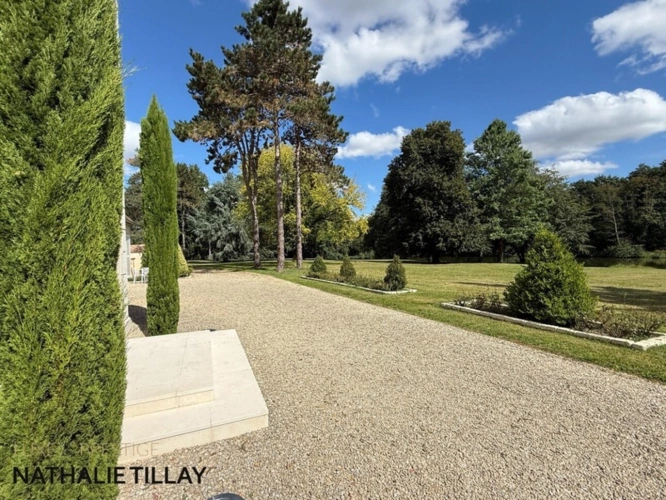 Photos 11 - Prestige - Plateau de Sologne, propriété d'agrément a vendre : Parc de 33 ha, piscine, tennis, biotope Solognot: bois, foret , prairies , étangs , petite chasse et peche. Proche Orleans