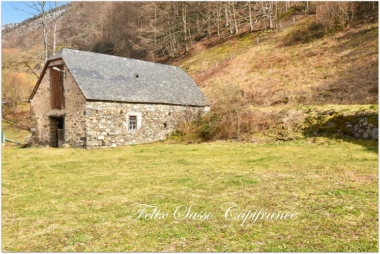 Photos 1 - Rurale - ESTAING (65), grange à rénover avec vue panoramique au coeur d'une vallée authentique