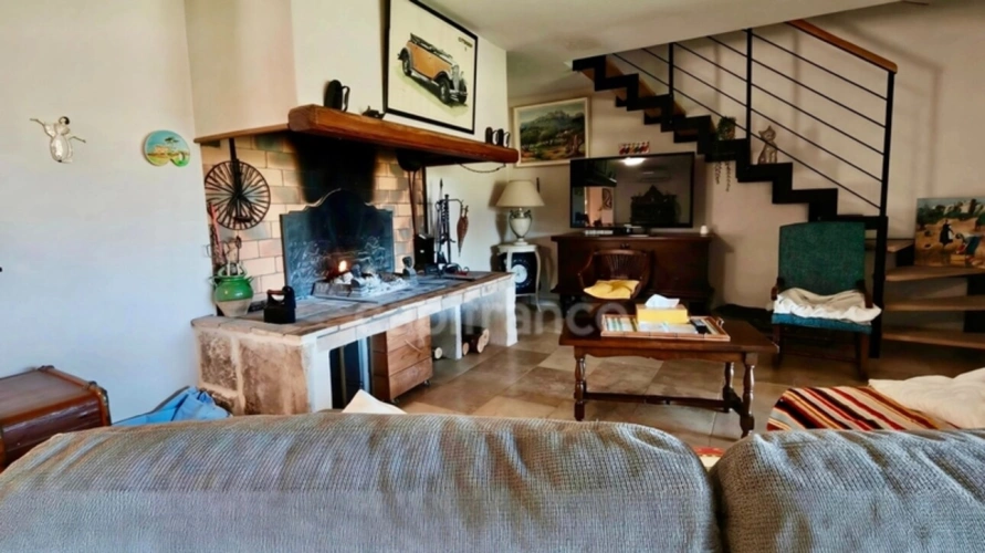 Photos 4 - Prestige - Propriete à vendre 5 pièces ARLES (13)